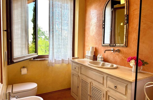Paciano House | 3 bedrooms luxury home infinity salty pool, a Fontanaro Property