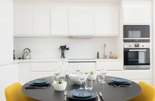 Cannes City Centre Apartment | 3-Br Apartment in the heart of downtown