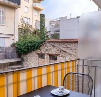 Le Suquet Apartment | 3 pièces- Vieux port- Terrasse - Parking Possible