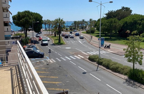Cros-de-Cagnes Apartment | 3-room apartment 100 M from the beach