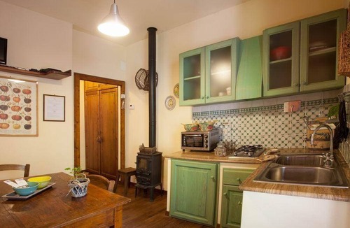 Pomaia Apartment | 30 m² Apartment ∙ 2 guests