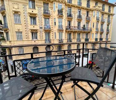 Liberation Apartment | 30 m² Apartment ∙ 1 bedroom ∙ 2 guests