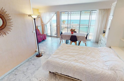 Roquebrune-Cap-Martin Apartment | 30 m² Studio flat ∙ 1 bedroom ∙ 2 guests