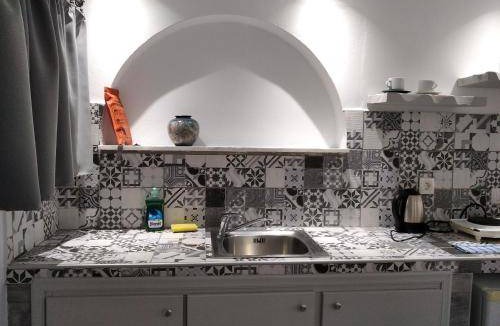 Perissa Apartment | 30 m² Serviced apartment ∙ 127 guests