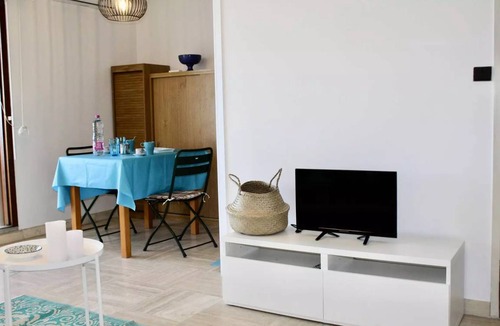 Bastide Giraud Apartment | 30 m² Studio flat ∙ 1 bedroom ∙ 2 guests