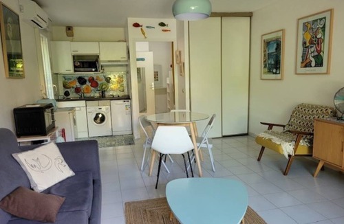 Cap-d'Antibes Apartment | 30 m² Studio flat ∙ 4 guests
