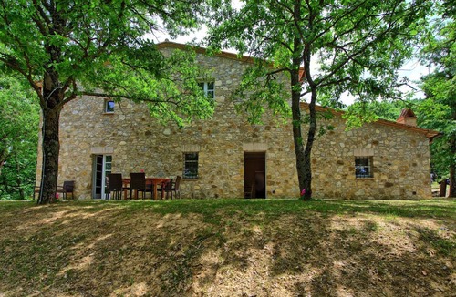 San Casciano dei Bagni Villa | 300 m² Villa ∙ 4 bedrooms ∙ 10 guests