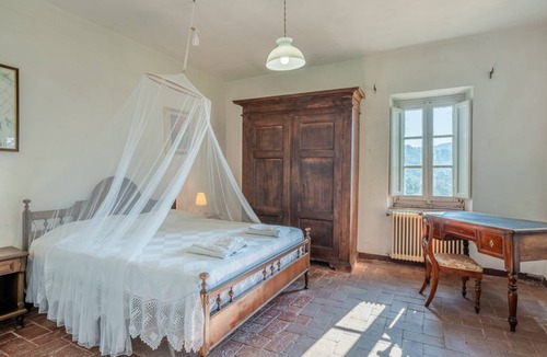 Villabuona House | 300 m² House ∙ 5 bedrooms ∙ 8 guests