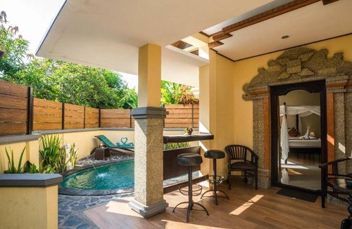 Petitenget Resort | 300 m² Resort ∙ 3 bedrooms ∙ 127 guests