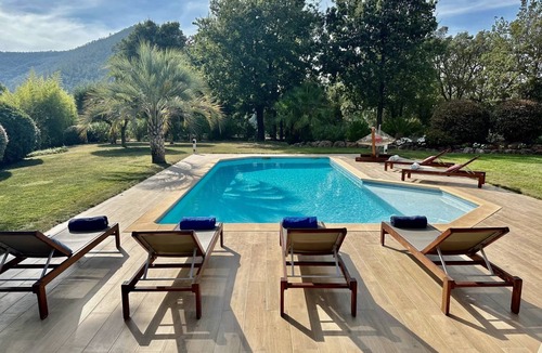 Saint-Raphael Villa | 300 m² Villa ∙ 4 bedrooms ∙ 8 guests