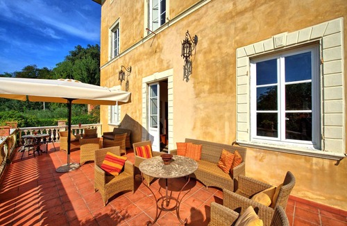 Capannori Villa | 300 m² Villa ∙ 5 bedrooms ∙ 10 guests
