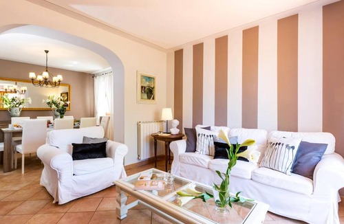 Pieve a Elici Villa | 300 m² Villa ∙ 5 bedrooms ∙ 10 guests