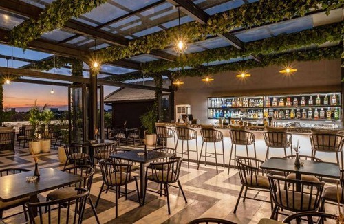 Petitenget Hotel | 31 m² Hotel ∙ 127 guests