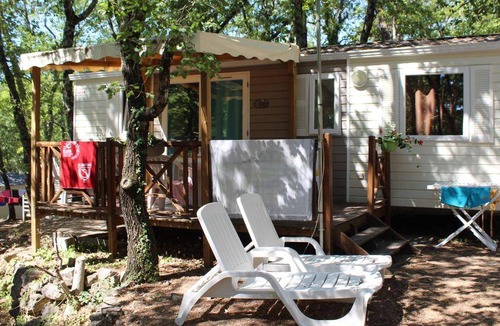 Saint-Paul-en-Foret House | 32 m² Mobile home ∙ 2 bedrooms ∙ 6 guests