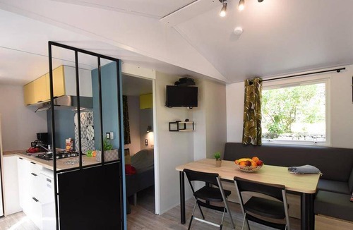 La Colle-sur-Loup House | 32 m² Mobile home ∙ 3 bedrooms ∙ 6 guests