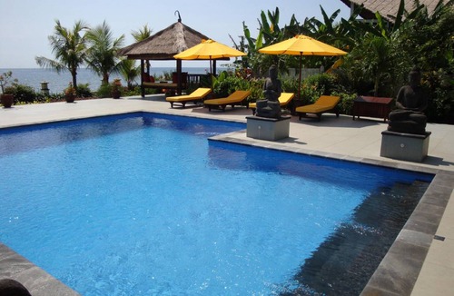 Banjartegehe House | 340 m² House ∙ 6 bedrooms ∙ 12 guests