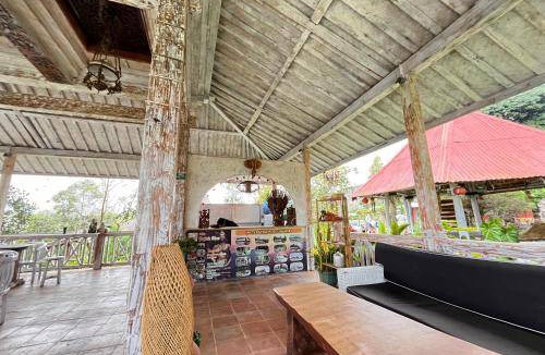 Baturiti Hotel | 35 m² Hotel ∙ 3 bedrooms ∙ 8 guests