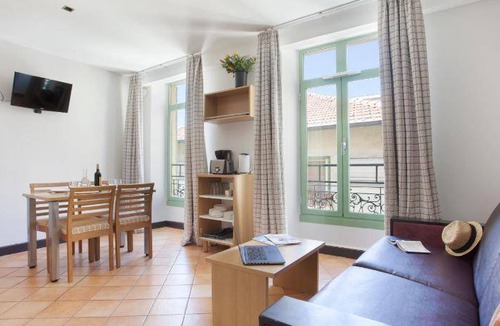 Gambetta Apartment | 35 m² Serviced apartment ∙ 127 guests