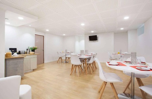 Gambetta Apartment | 35 m² Serviced apartment ∙ 127 guests