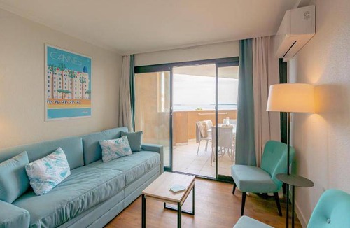 Cannes La Bocca Apartment | 35 m² Serviced apartment ∙ 127 guests