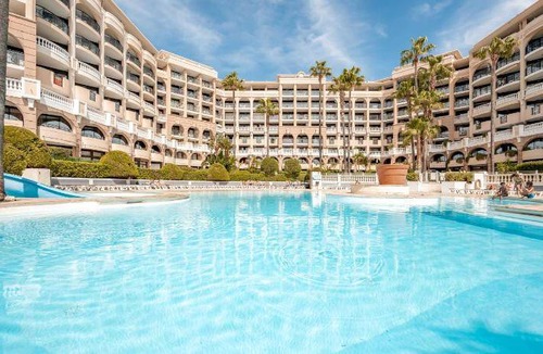 Cannes La Bocca Apartment | 35 m² Serviced apartment ∙ 127 guests