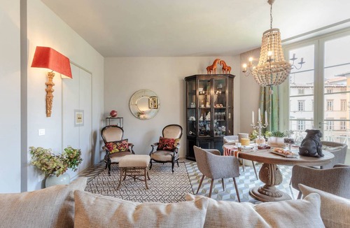 Lucca Historical Center Apartment | 350 m² Apartment ∙ 4 bedrooms ∙ 8 guests