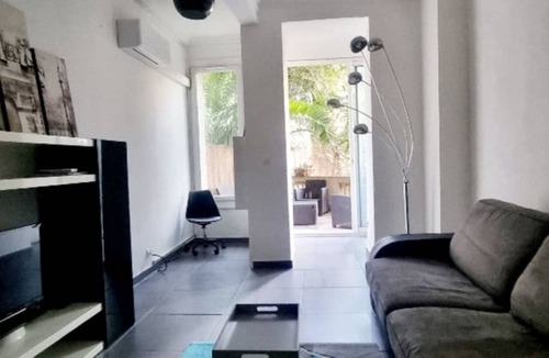 Carabacel Apartment | 37 m² Studio flat ∙ 2 guests