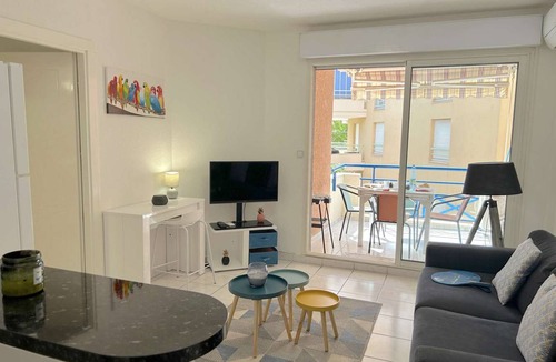 Frejus Port Apartment | 38 m² Apartment ∙ 1 bedroom ∙ 4 guests