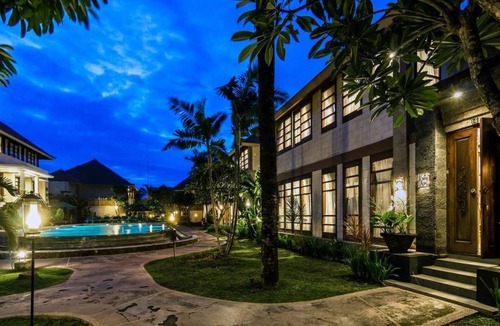 Sunset Road Villa | 3BR Desamuda Private Pool Villa AT