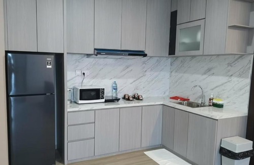 Lubuk Baja Apartment | 3BR Family Suites at Formosa Apartement by Manda