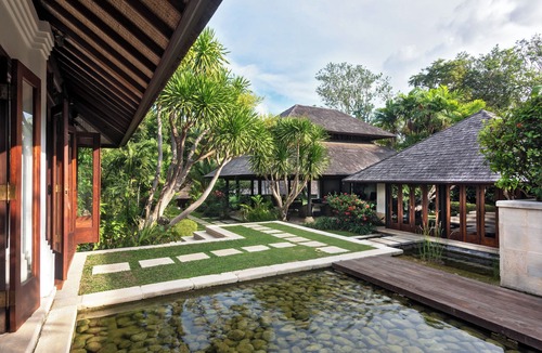 Pererenan Villa | 3BR Villa Pangi Gita | Cascading Gardens & Pool