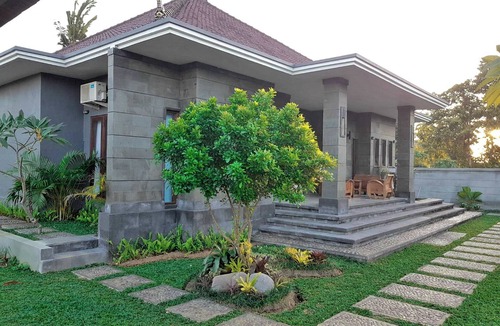 Beraban Villa | 3BR Villa, Tanah Lot - 2.9Km From Tanah Lot Temple! , HUGE POOL!