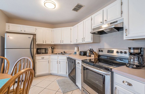 Indian Ridge House | 4-Bed luxury Orlando villa w/private pool, games room. WDW 4 miles