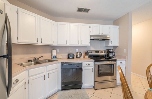 Indian Ridge House | 4-Bed luxury Orlando villa w/private pool, games room. WDW 4 miles