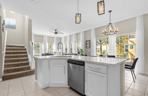 Lake Berkley House | 4 Bedrooms/3 Bathrooms/Terra Verde (4725 VB)
