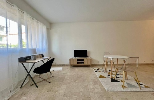 Juan-les-Pins Apartment | 40 m² Apartment ∙ 1 bedroom ∙ 2 guests