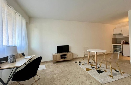 Juan-les-Pins Apartment | 40 m² Apartment ∙ 1 bedroom ∙ 2 guests