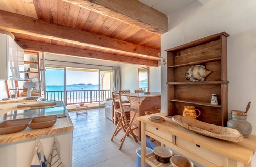 Port Grimaud Apartment | 40 m² Apartment ∙ 1 bedroom ∙ 4 guests