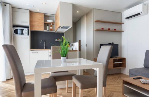 Frejus House | 40 m² Mobile home ∙ 2 bedrooms ∙ 6 guests