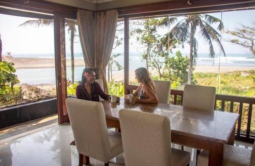 Suraberata Resort | 400 m² Resort ∙ 3 bedrooms ∙ 7 guests