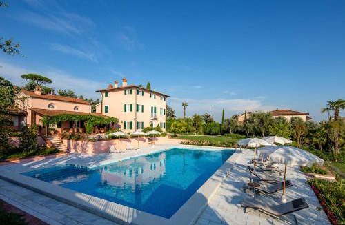 Corsanico Villa | 400 m² Villa ∙ 4 bedrooms ∙ 10 guests