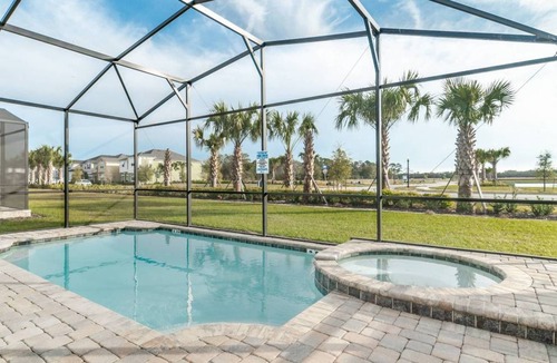 Bay Lake Villa | 400 m² Villa ∙ 6 bedrooms ∙ 13 guests