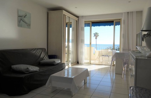 Cannes Old Town Apartment | 42 m² Apartment ∙ 1 bedroom ∙ 4 guests