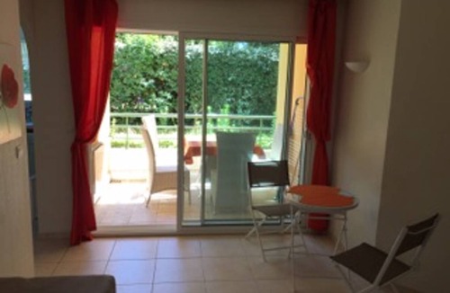 Saint-Raphael Apartment | 43 m² Apartment ∙ 1 bedroom ∙ 2 guests