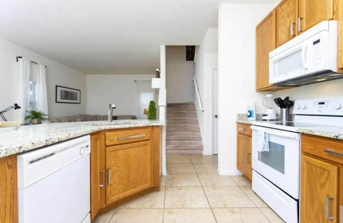 Bellavida House | 4572 The Perfect 4BR Retreat For Your Stay!