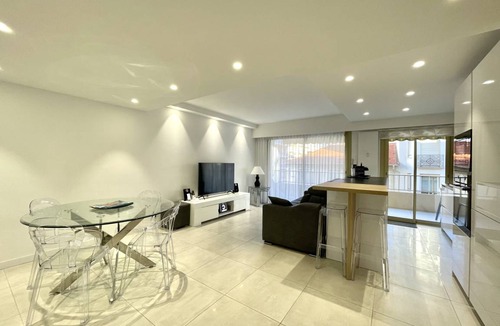 Cannes City Centre Apartment | 47 m² Apartment ∙ 1 bedroom ∙ 4 guests