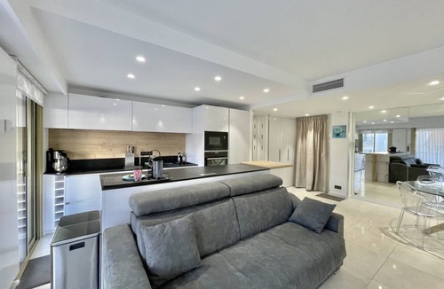 Cannes City Centre Apartment | 47 m² Apartment ∙ 1 bedroom ∙ 4 guests