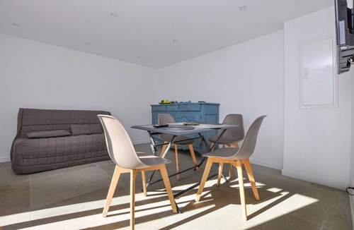 Grasse Apartment | 48 m² Apartment ∙ 1 bedroom ∙ 4 guests