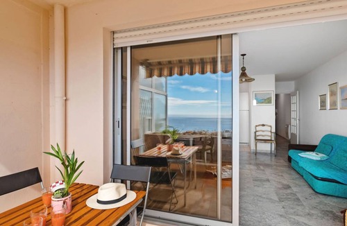 Eze Apartment | 48 m² Apartment ∙ 1 bedroom ∙ 4 guests