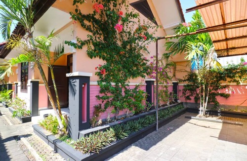 Teuku Umar Bed & Breakfast | 49 m² Bed and breakfast ∙ 4 guests